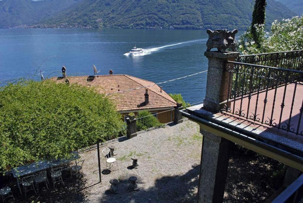 The Family - Apartments In Villa With Lake View Argegno Bagian luar foto