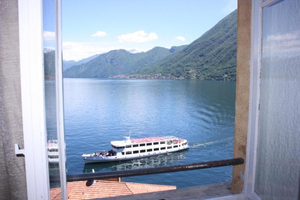 The Family - Apartments In Villa With Lake View Argegno Bagian luar foto